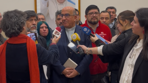Cardenal Chomali se reúne con representantes sindicales: expresan preocupación por avance de la IA y automatización